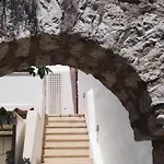 Luxury Living Капри