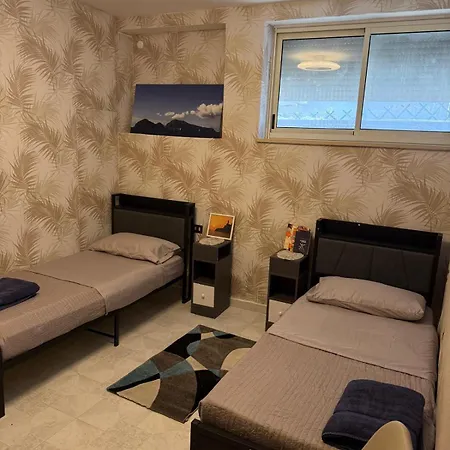 Luxury Living לינה וארוחת בוקר קאפרי